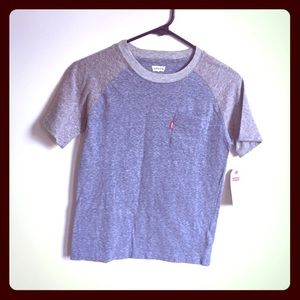 Levi’s big boys tee NWT